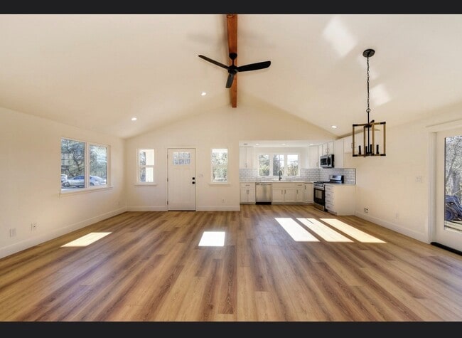 Building Photo - 4491 Buckeye Rd