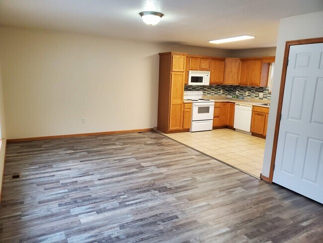 Building Photo - 936 McKinley Ave