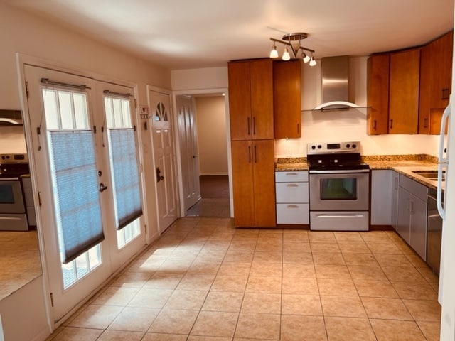 Building Photo - 127 N Northwest Hwy