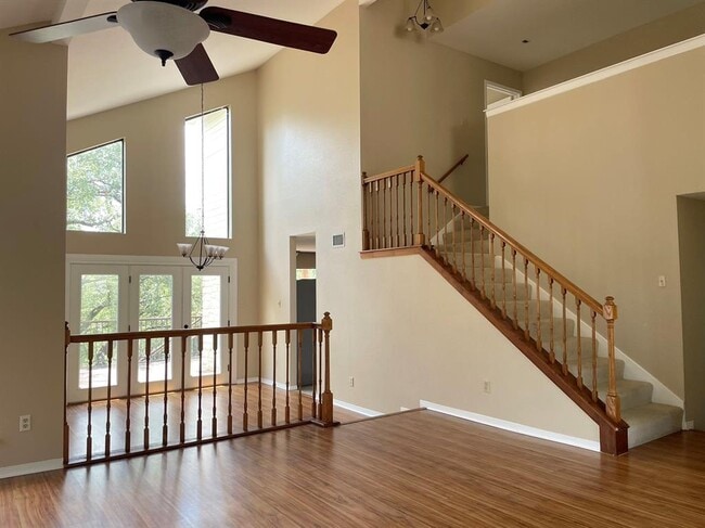 Building Photo - 9005 Scottish Pastures Dr