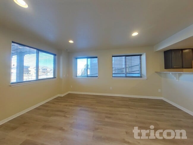 Building Photo - 12760 Mount Oxford Pl