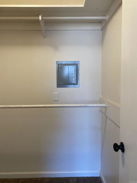 Building Photo - 2088 Montgomery Ave