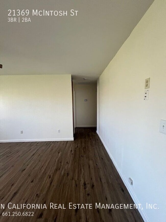 Building Photo - 21369 McIntosh St