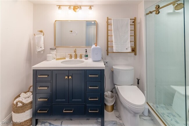 Building Photo - 10701 Gulf Shore Dr