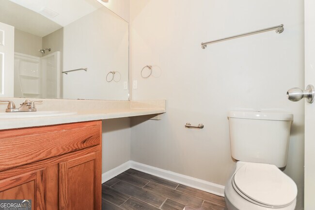 Building Photo - 207 Remington Ct