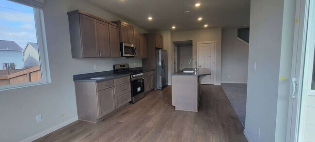 Building Photo - New construction