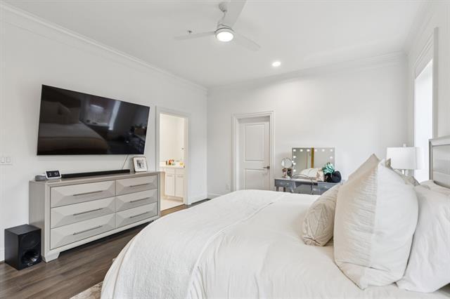 Building Photo - 6605 Bandera Ave