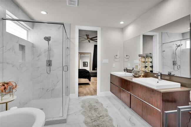 Building Photo - 2209 Padron Pl