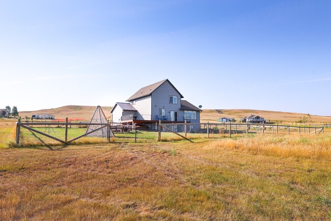 Building Photo - 45 Butch Cassidy Loop