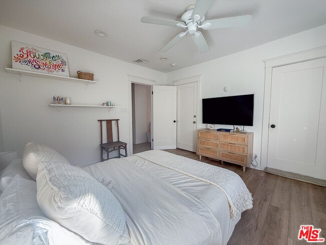 Building Photo - 316 S Wetherly Dr