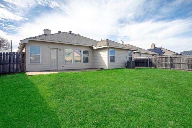 Building Photo - 10500 Aransas Dr