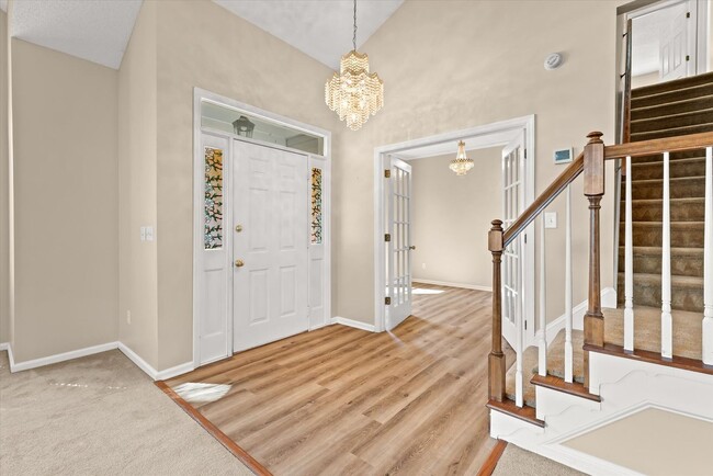 Building Photo - 3 BR, 2.5 BA, 2 Car Garage -- Charleston N...
