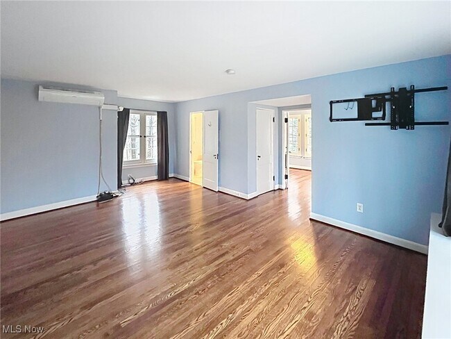 Building Photo - 2265 Stillman Rd