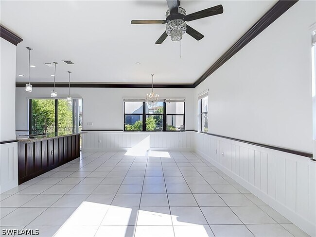 Building Photo - 5462 Useppa Dr