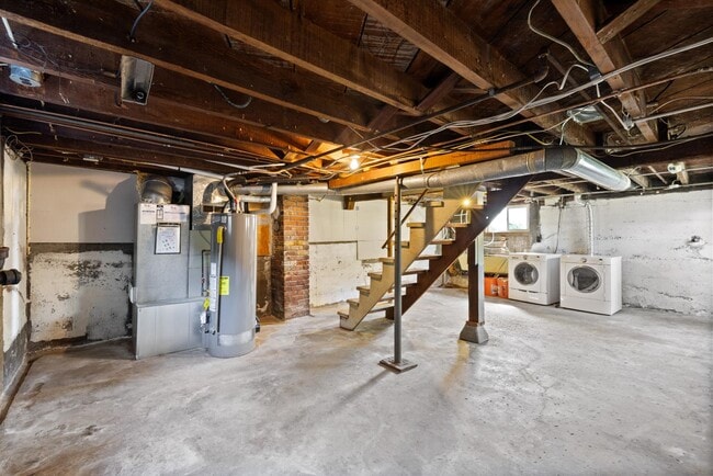 Building Photo - 1114 S Anderson St