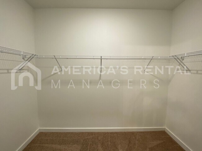 Building Photo - Home for Rent in Thorsby, AL!!! Sign a 13 ...