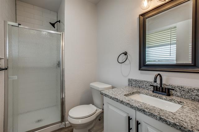 Building Photo - 203 N Forest Crest Dr