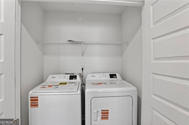 Building Photo - 170 Piedmont Ave SE