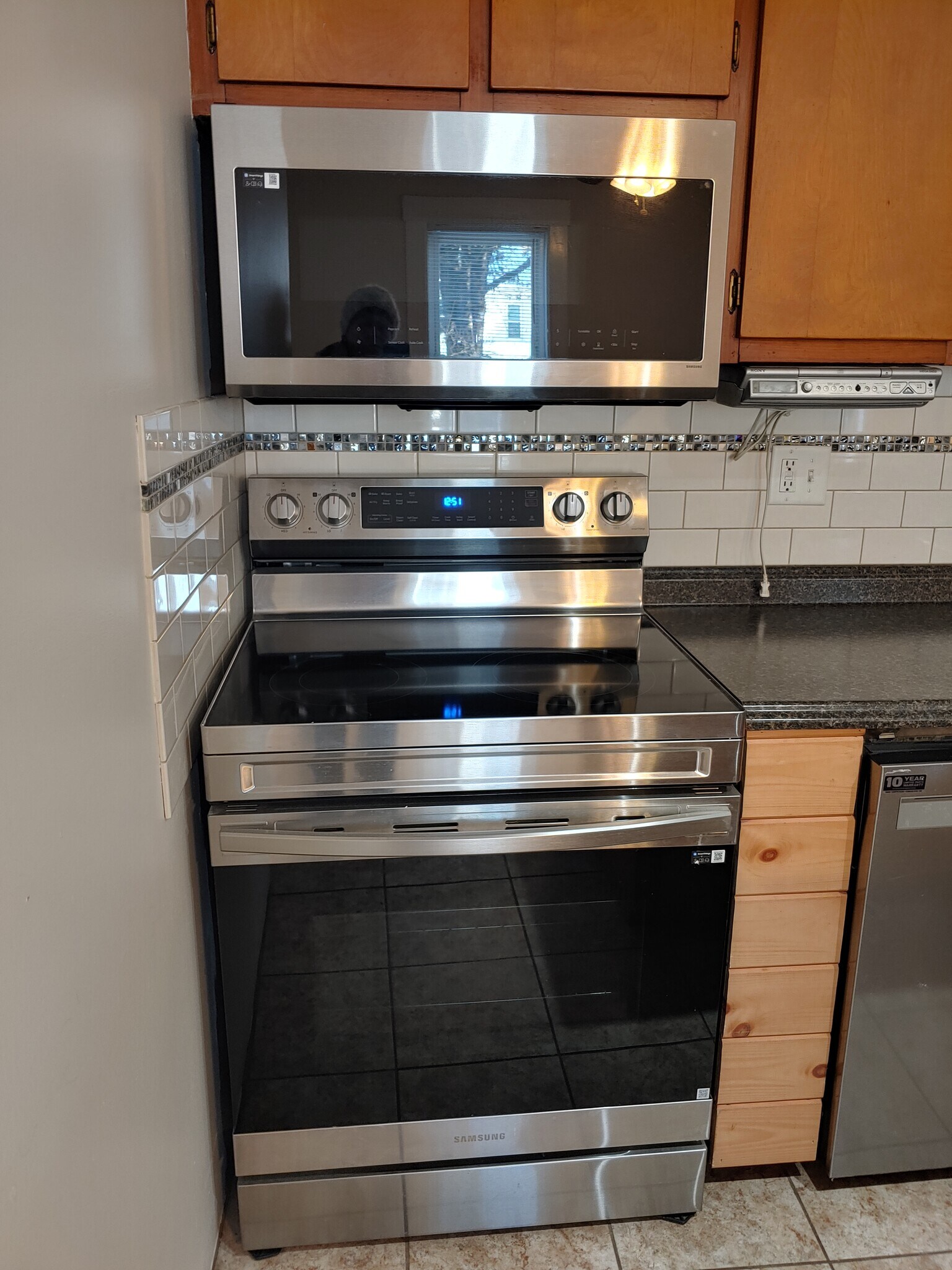 Building Photo - 20 Allen St