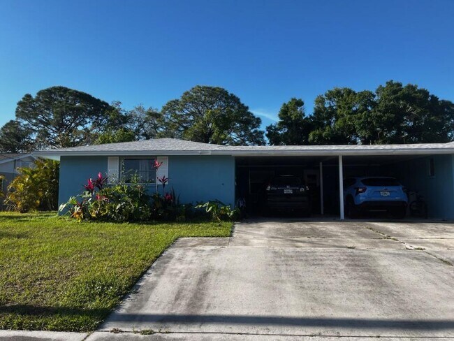 Building Photo - 6916 Brentford Rd