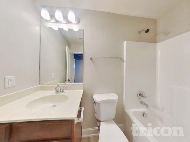 Building Photo - 5433 Misty Hill Cir