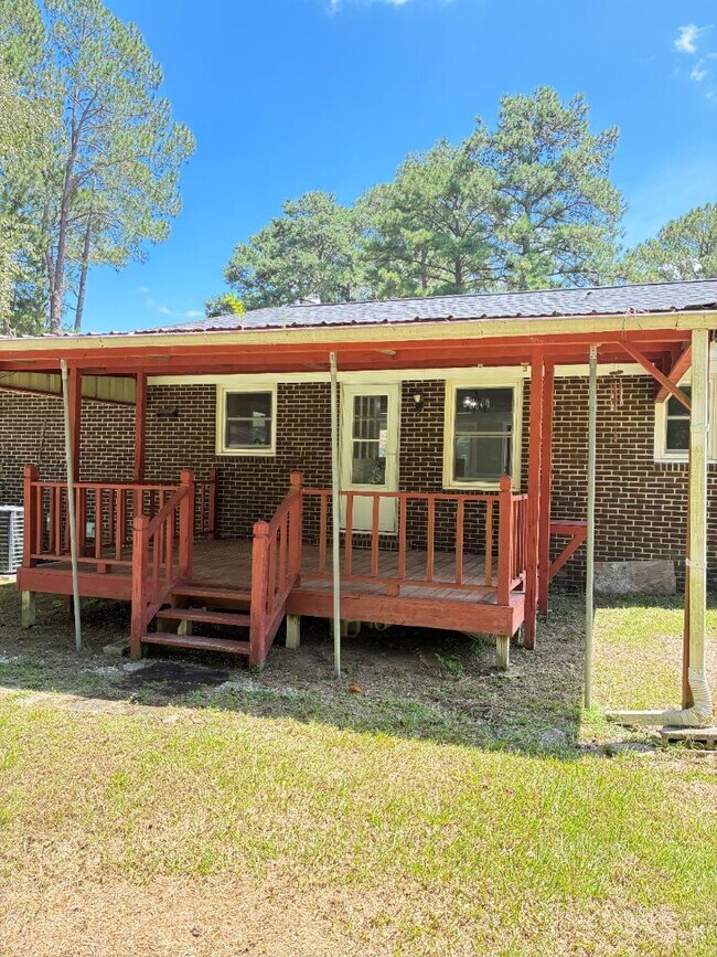 Building Photo - 5020 Oakdale Rd