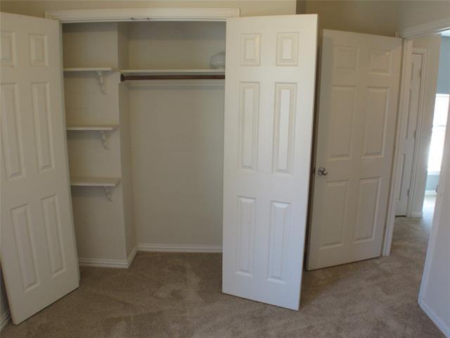 Building Photo - 2020 Webb Dr