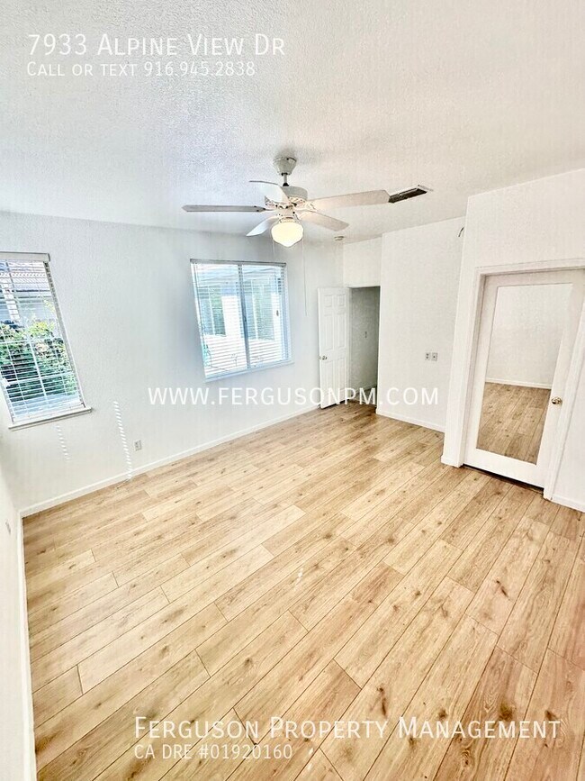 Building Photo - 7933 Alpine View Dr