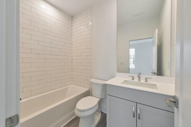 Building Photo - 517 Motivation Cir NW