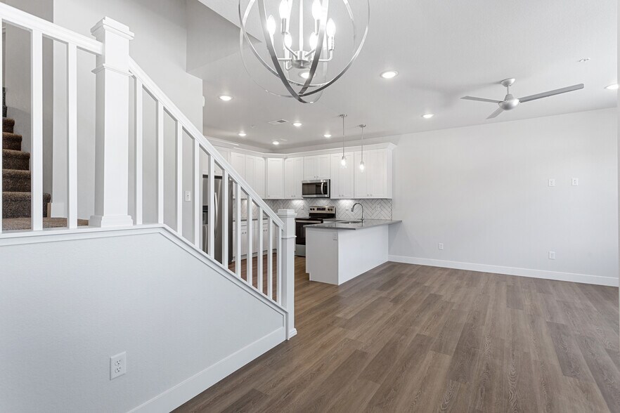 Building Photo - 2402 49th Avenue Ct