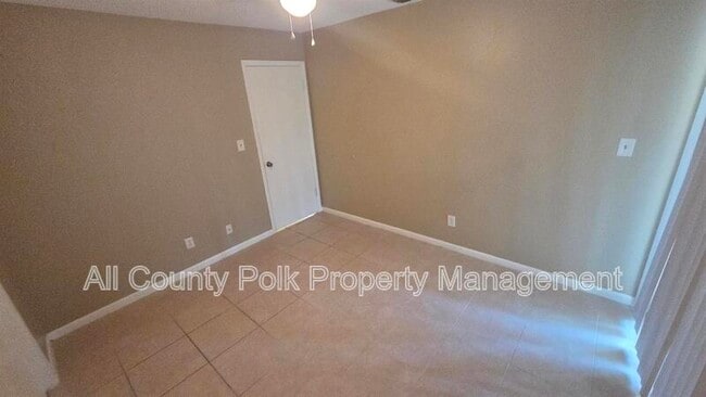 Building Photo - 4917 Malibu Ct