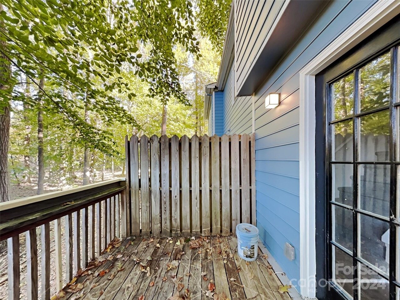 Building Photo - 928 Hearthridge Ct