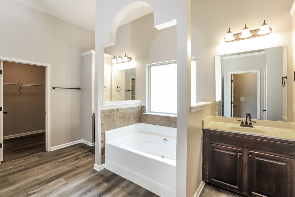 Building Photo - 4274 Sir Dixon Dr