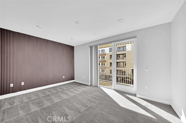 Building Photo - 3503 Rivington