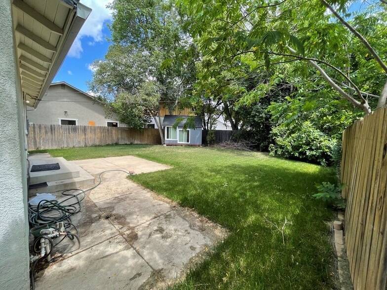Building Photo - 4281 65th St