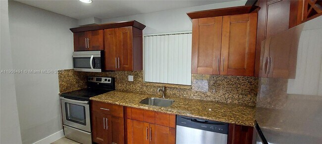 Building Photo - 7410 SW 82nd St