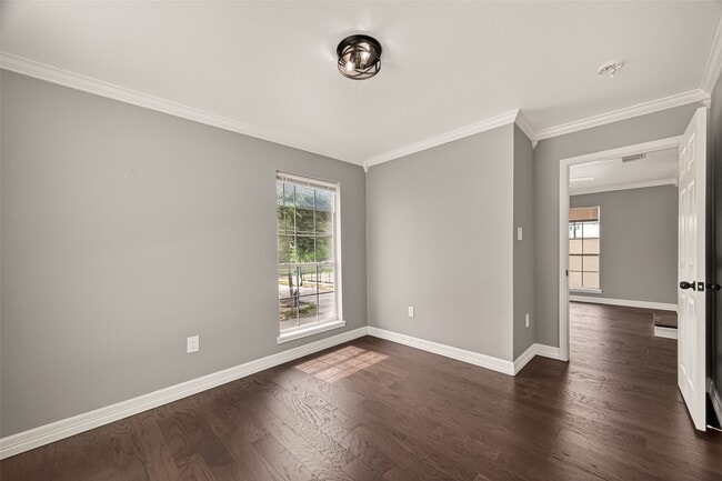 Building Photo - 2120 Fulton St