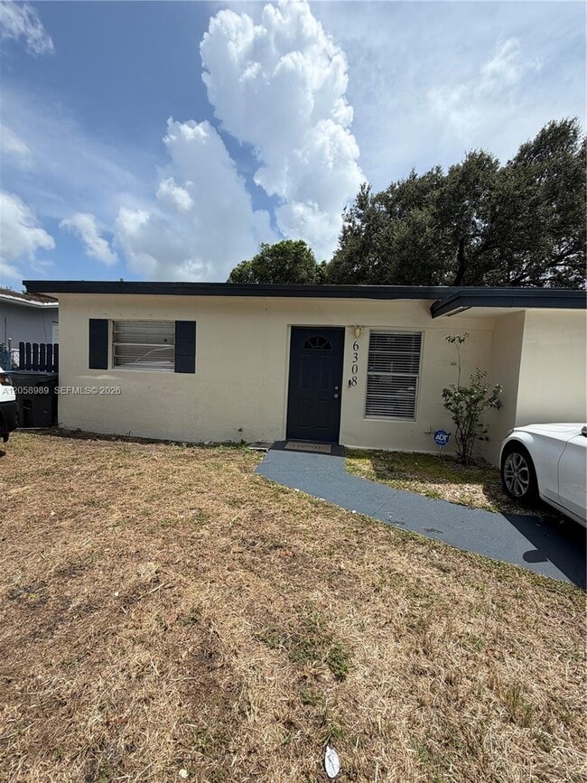Building Photo - 6308 Cleveland St