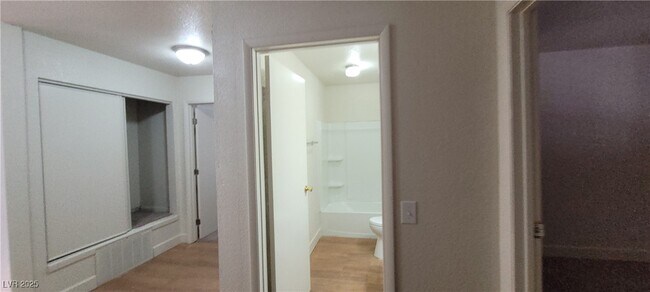 Building Photo - 7664 Angel Crest Cir