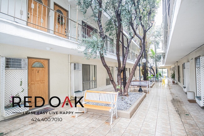 Building Photo - 4737 Orion Ave