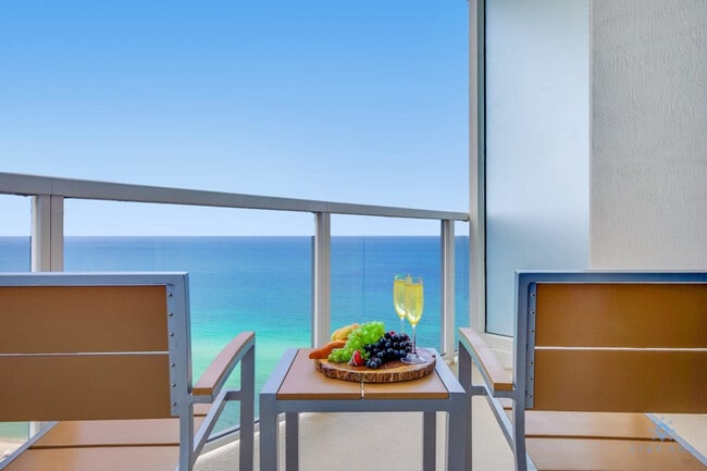 Building Photo - 18001 Collins Ave