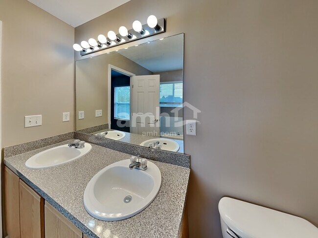 Building Photo - 5841 Privilege Dr