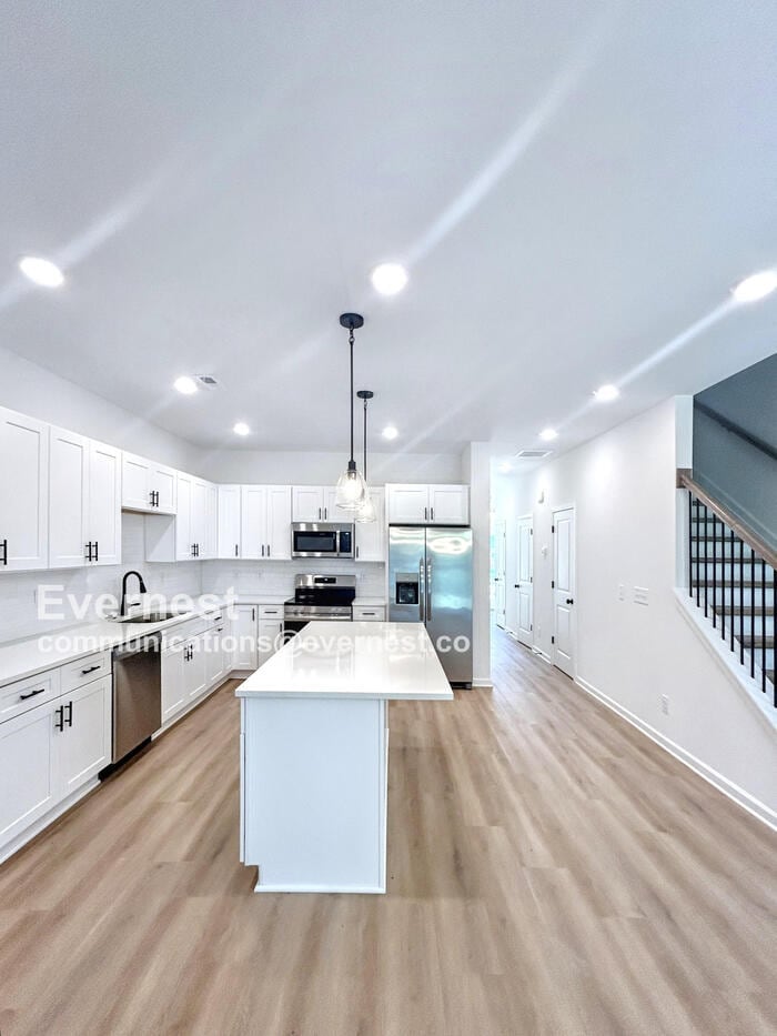 Building Photo - 630 Austin Dr