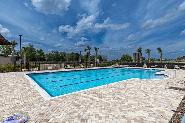 Building Photo - 2262 Willow Springs Dr