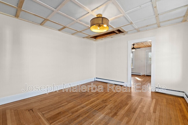 Building Photo - 95-97 Ashland St