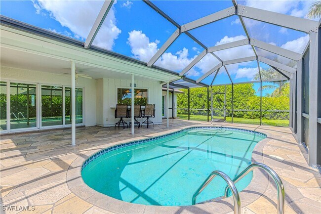 Building Photo - 297 Bay Meadows Dr