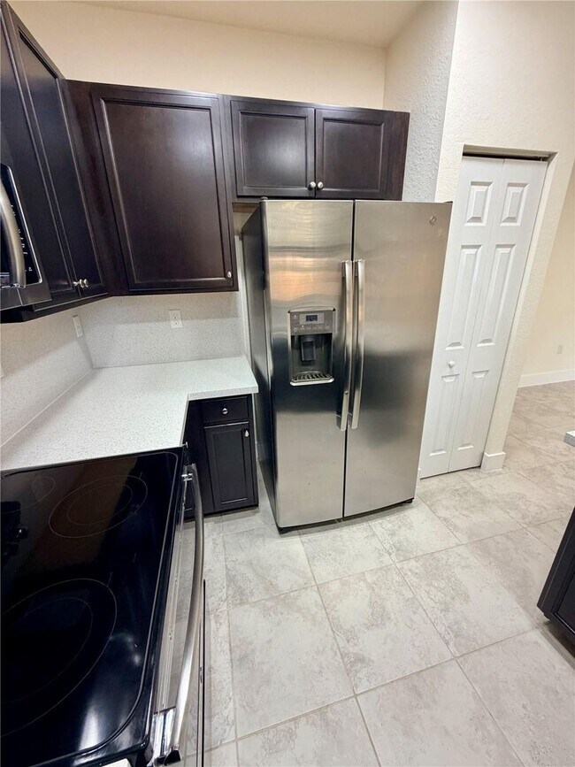Building Photo - 6561 N Anise Ct