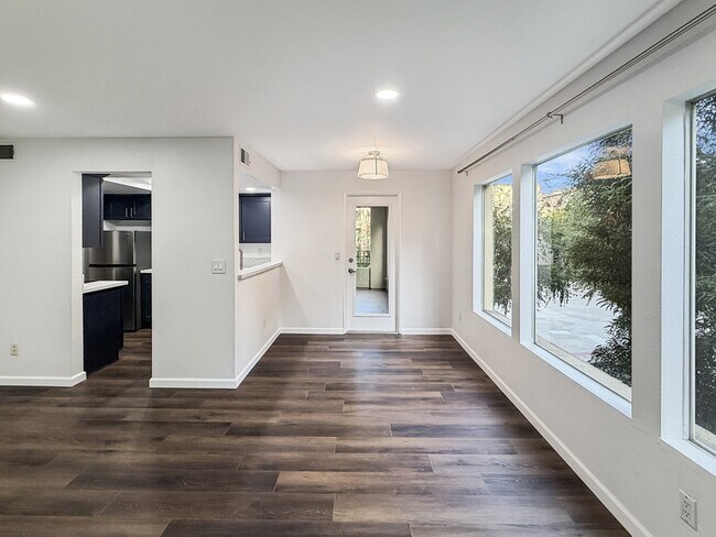 Building Photo - 1270 Cleveland Ave