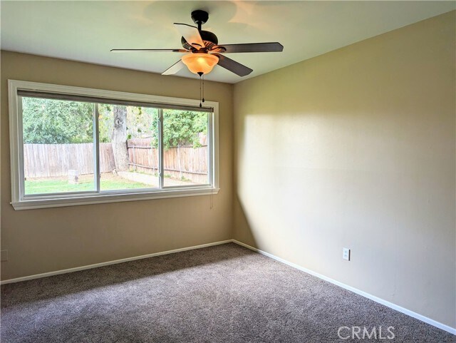 Building Photo - 533 Esther Way