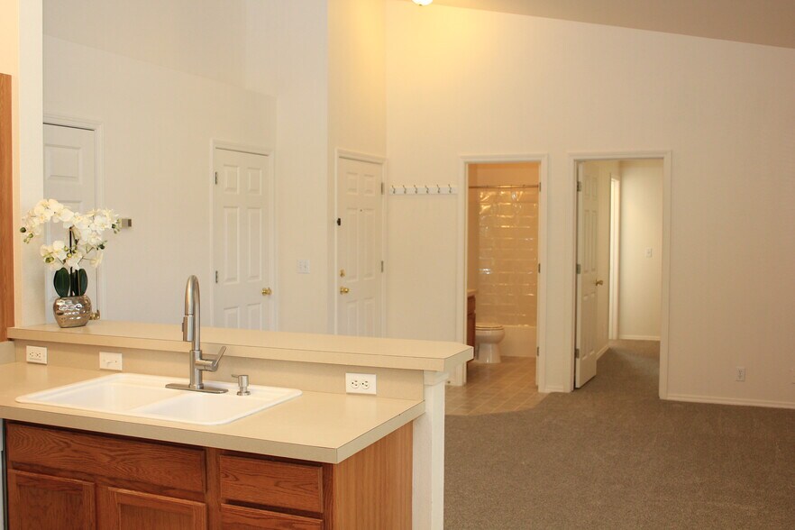 Building Photo - 7626 W Opohonga Ln